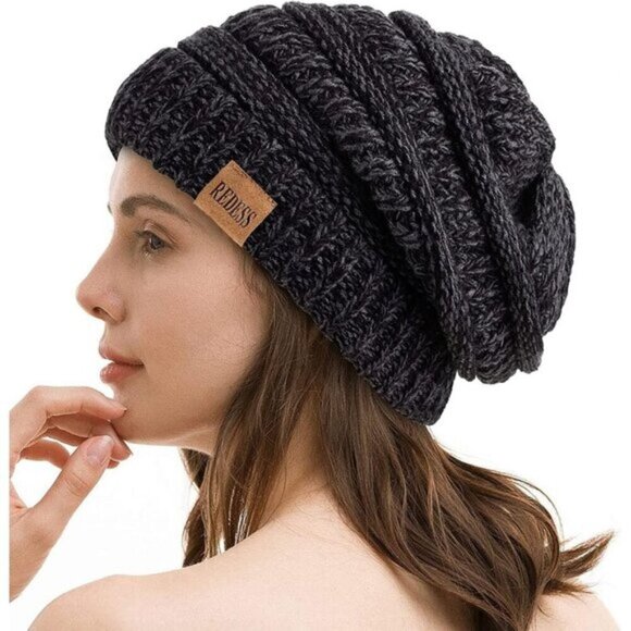 Women\'s Black REDESS Slouchy Beanie Chunky Soft Cable Knit Cap
